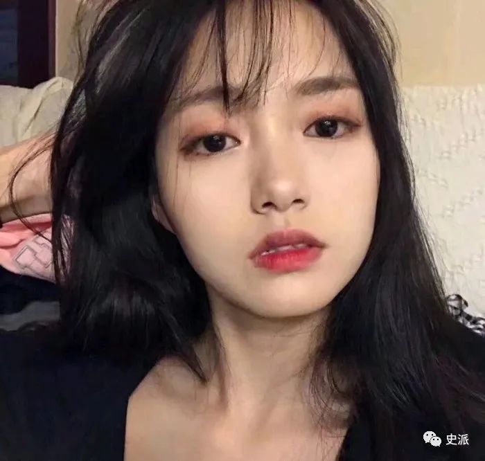 神谷熏（身份：神谷活心流代理师父、女主角） - 正在播放长尾关键词挖掘7 - 网络追剧